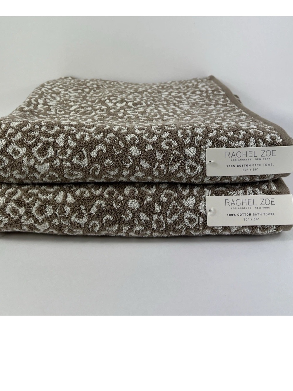 Rachel Zoe 2 Pc Set Leopard Cheetah Animal Print 30” x 56” Bath Towels New set 2